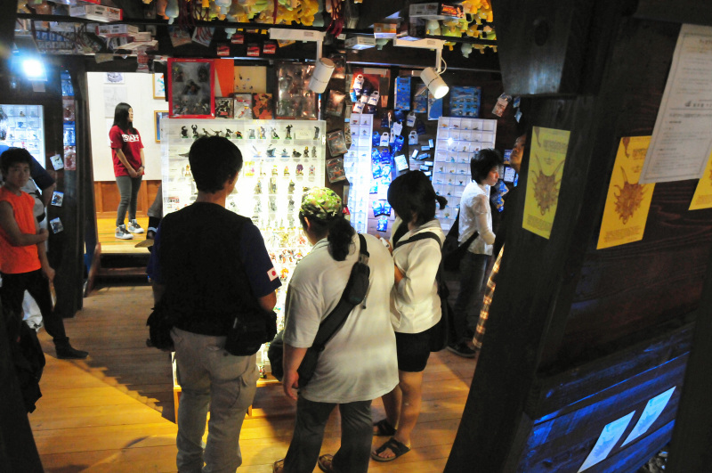 Illustration for article titled A Museum for Kick Ass Plastic
